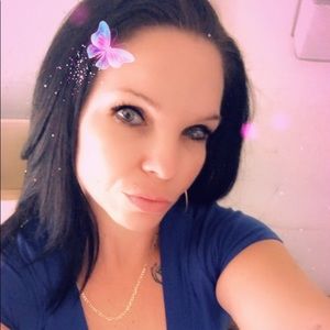 Meet your Posher, Whitney